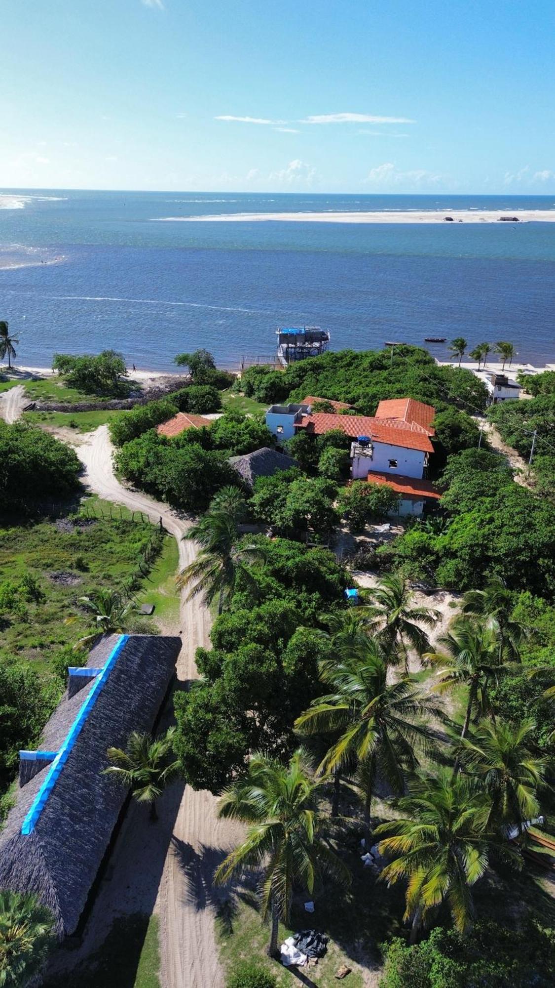 Atins Beach House e Chalés Kültér fotó